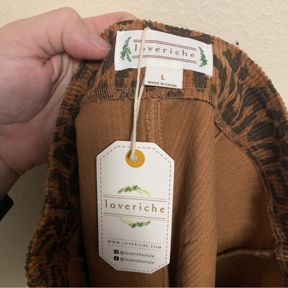 Loveriche size large Leopard Print Skirt - Picture 3 of 5